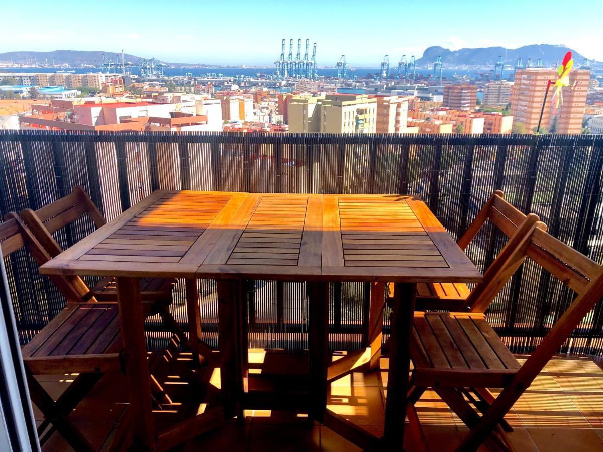 Piso Semicentrico Con Vistas A La Bahia De * Algeciras